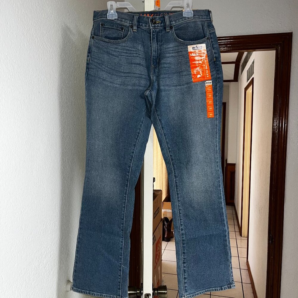 Urban Pipeline Bootcut Jeans (33x32)
